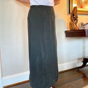 Polka Dot Skirt ⚫️⚪️